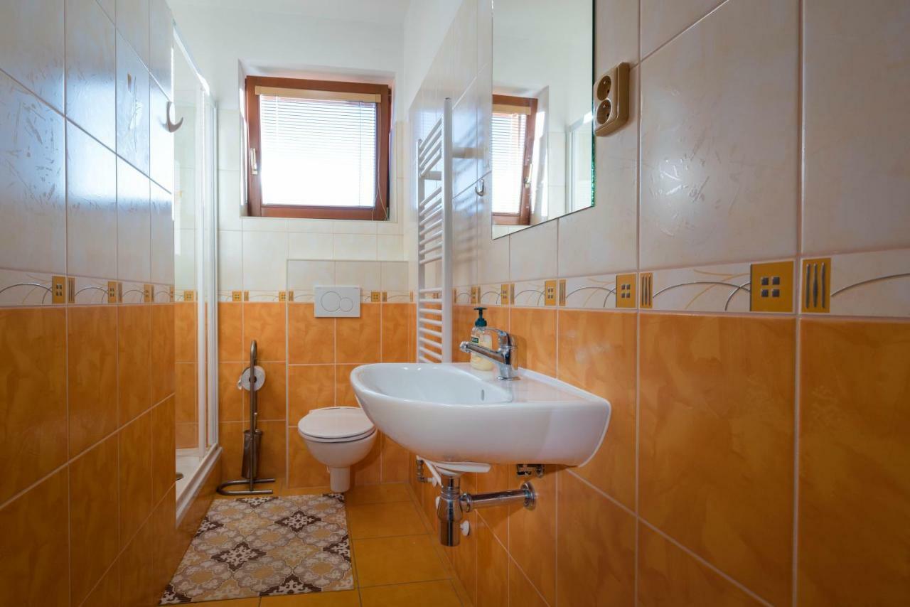 Villa Dam Liptovský Mikuláš Exterior foto